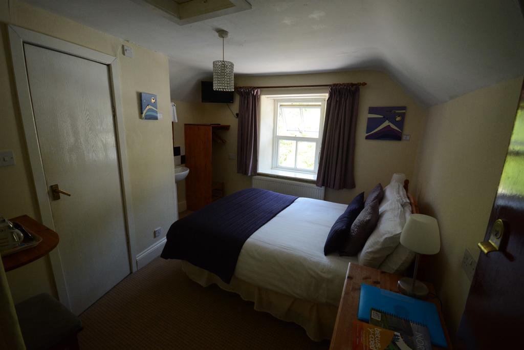 Bryn Llewelyn Bed and Breakfast Betws-y-Coed Exteriör bild